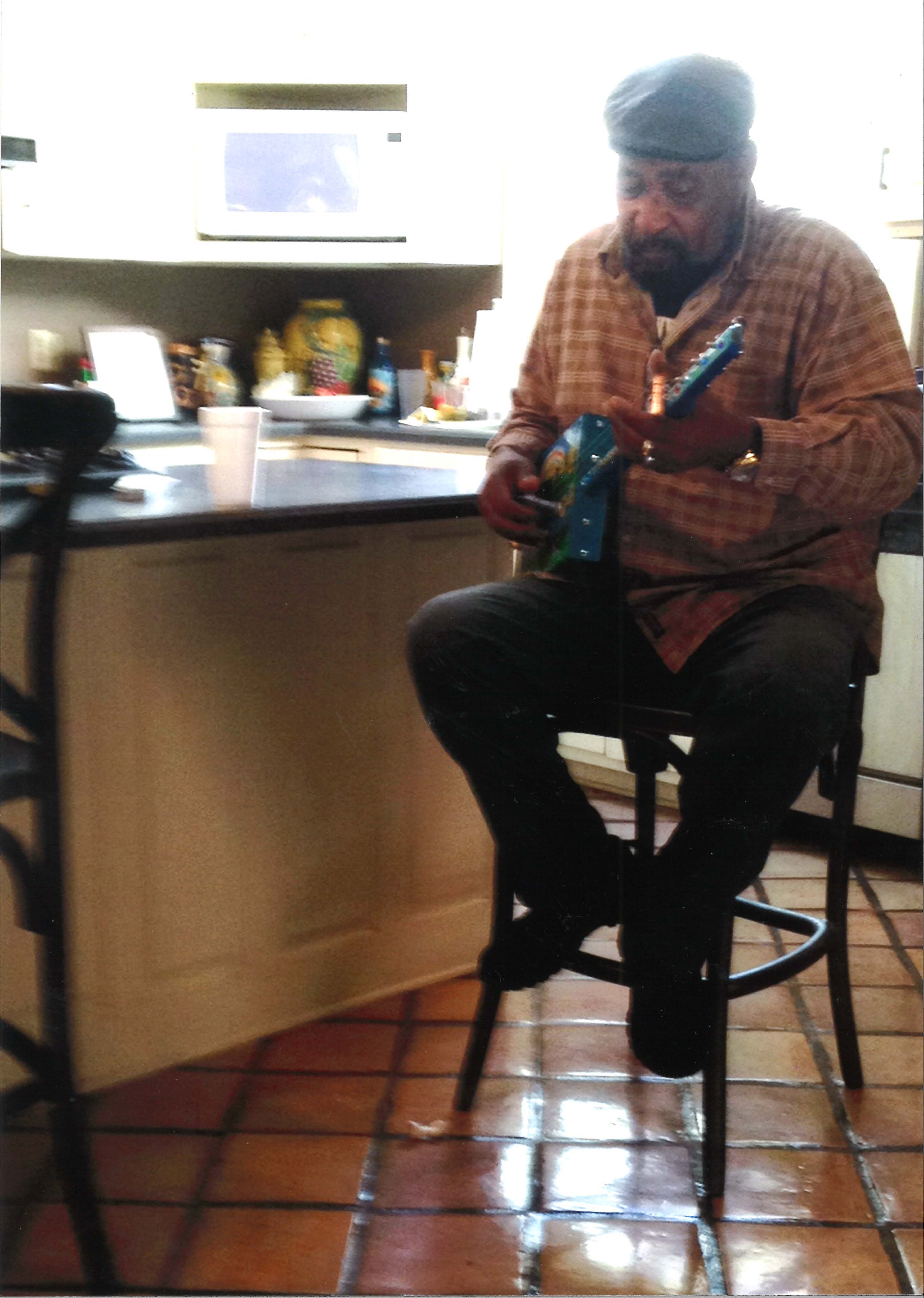 music-folder_page_11_image_0001