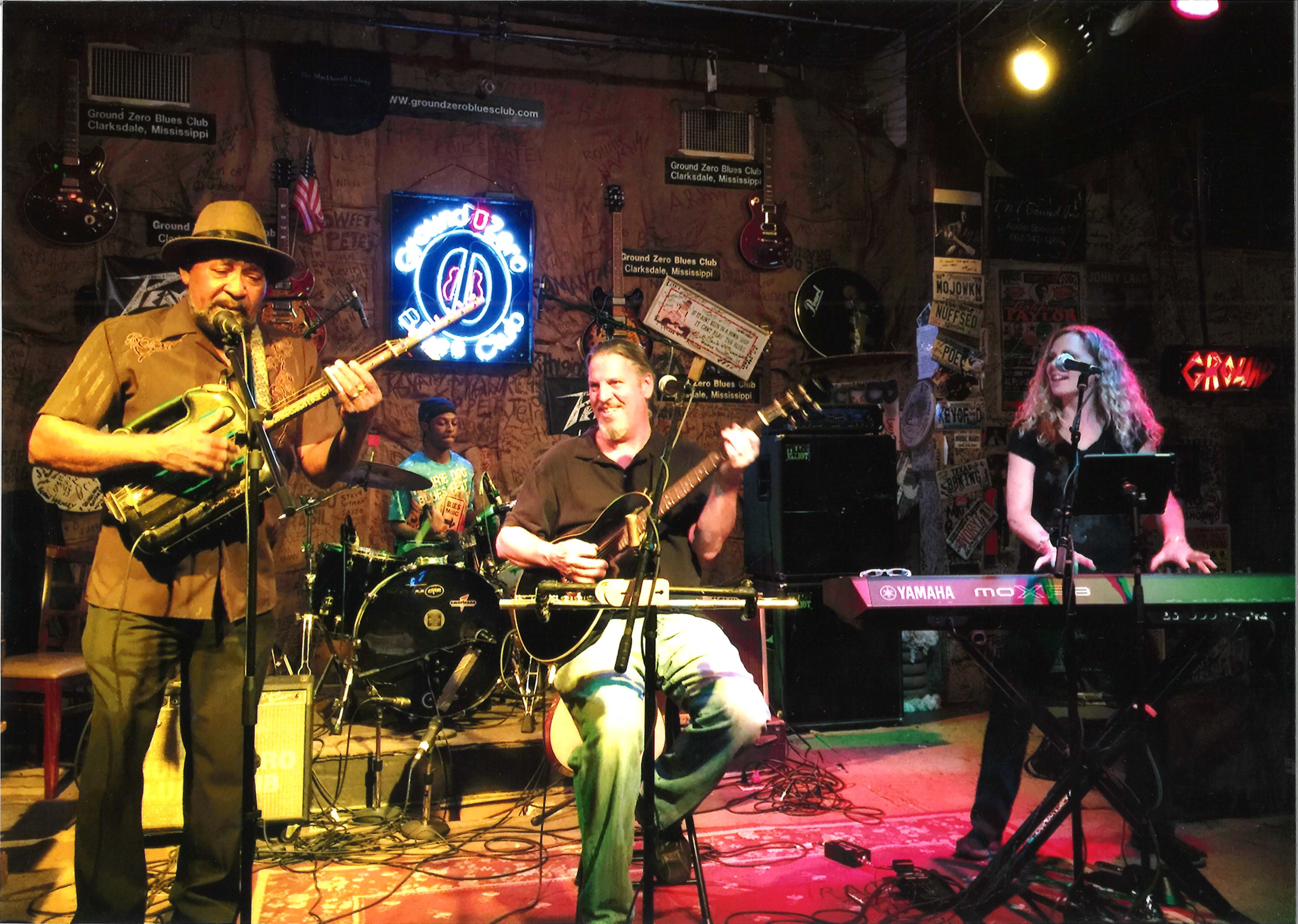 music-folder_page_10_image_0001