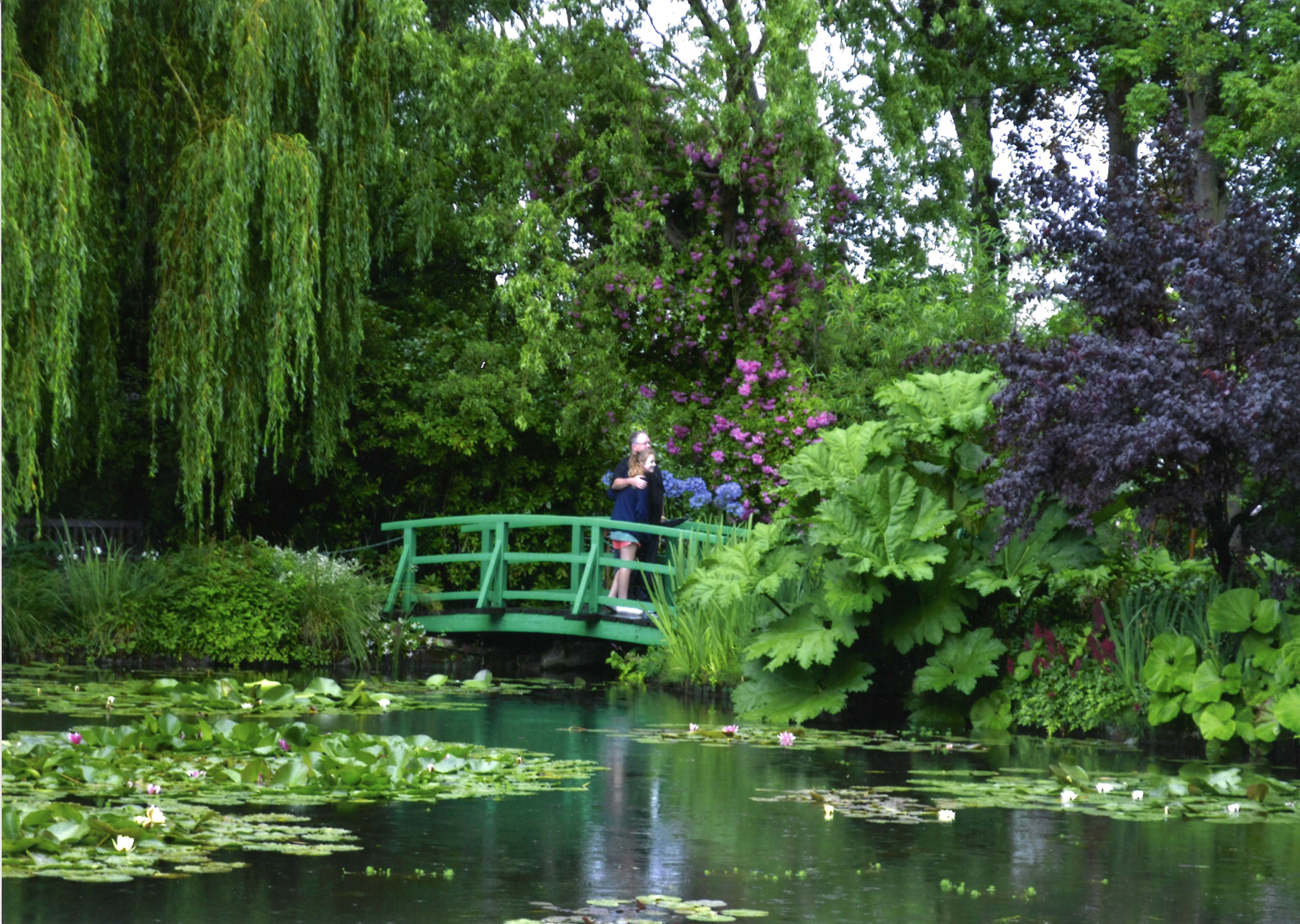 travel-folder_page_037_image_0001