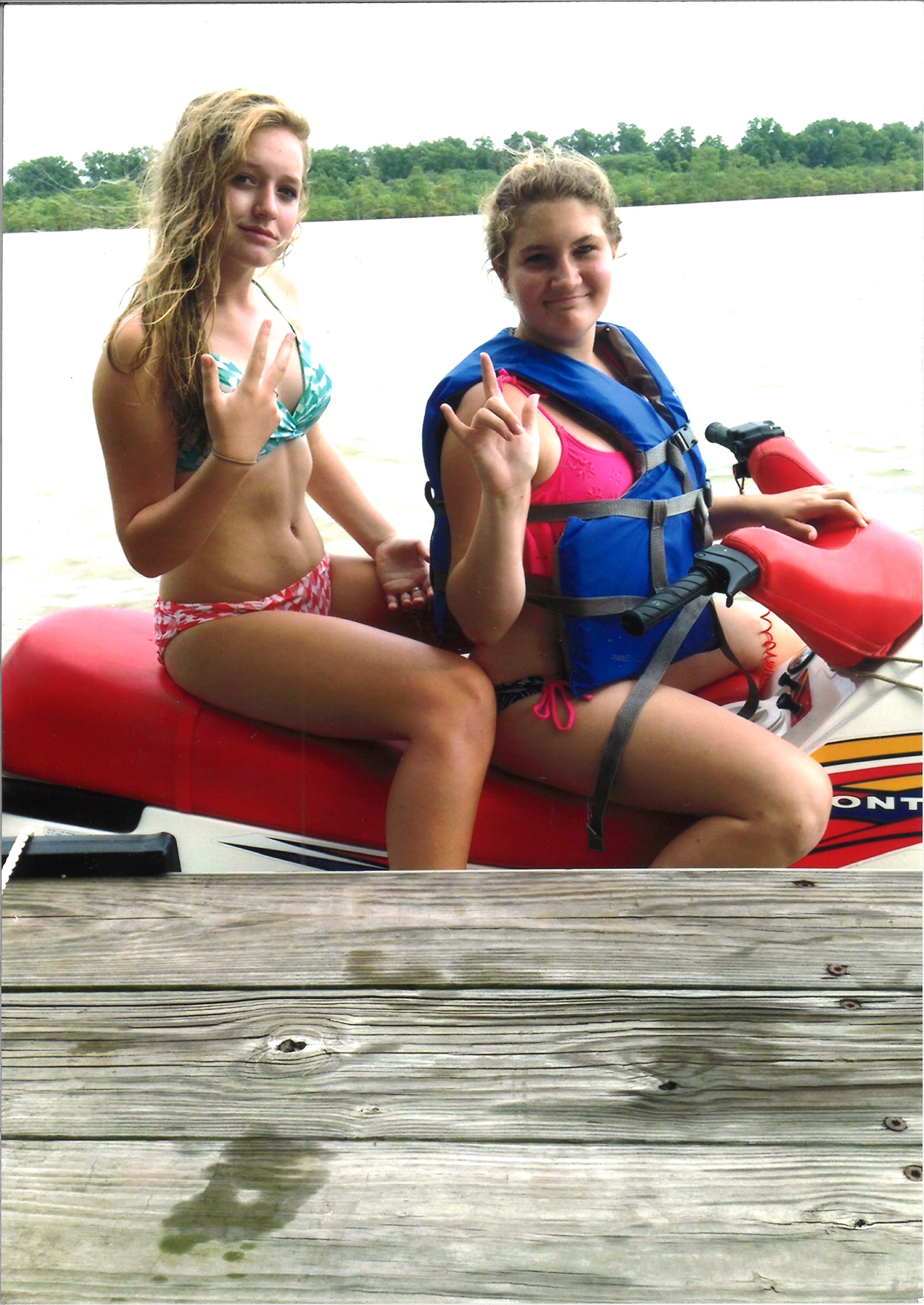 bebey-folder_page_03_image_0001