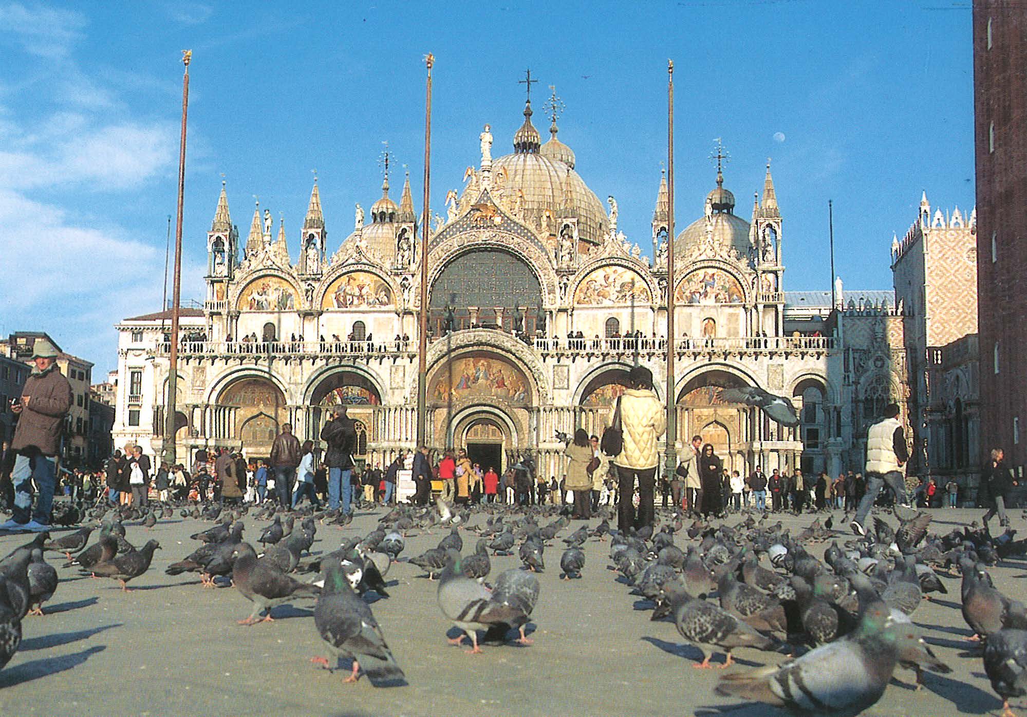 Venezia_Page_01_Image_0001