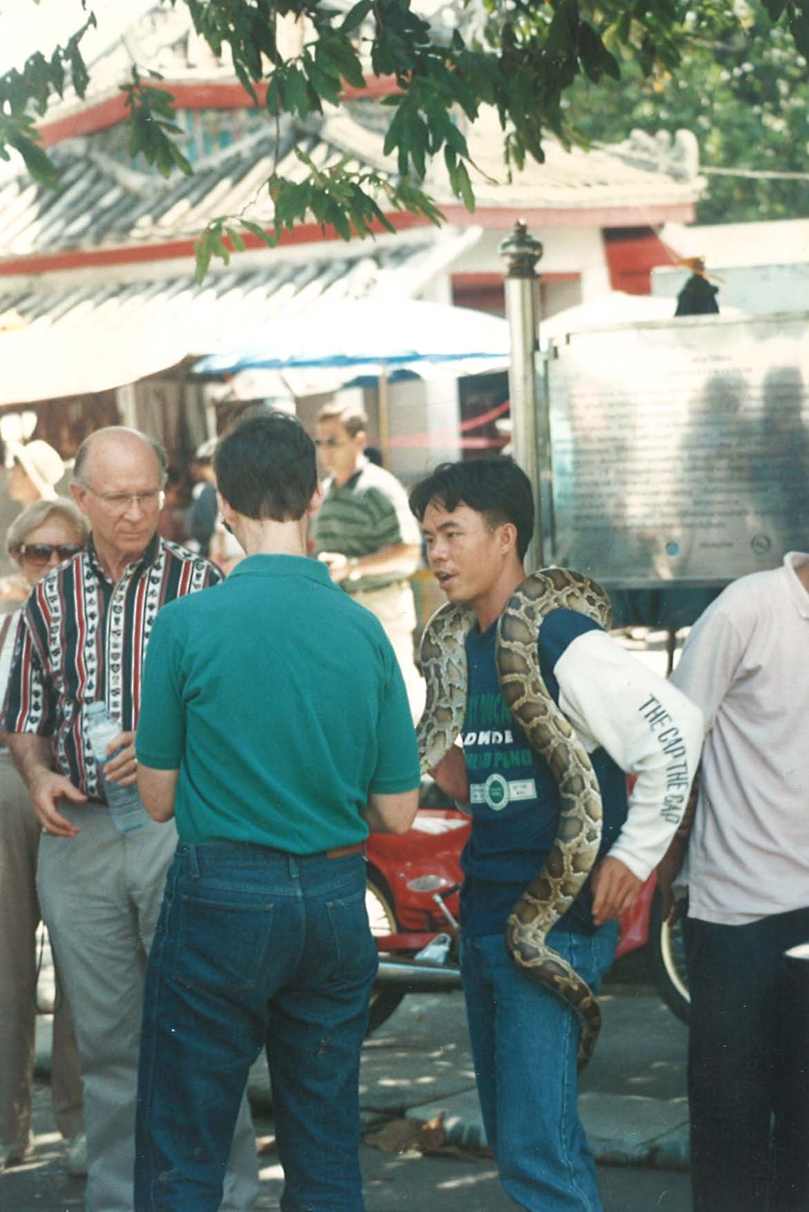 Euro Pics port_Page_24_Image_0001