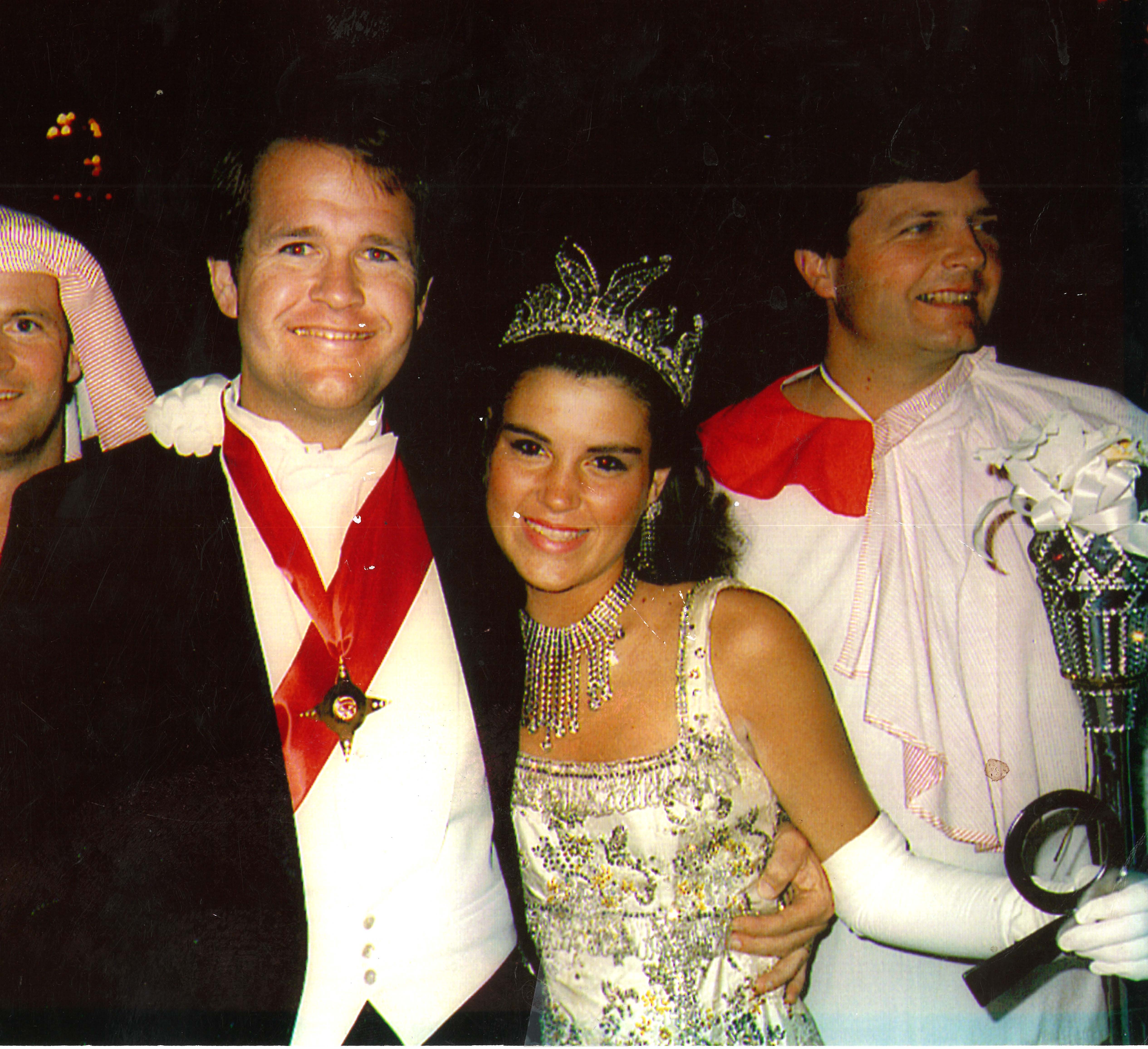 holmes-folder_page_33_image_0001